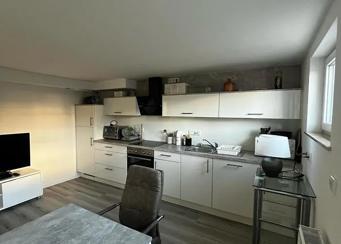 Frisch Renovierte Souterrain Apartmán